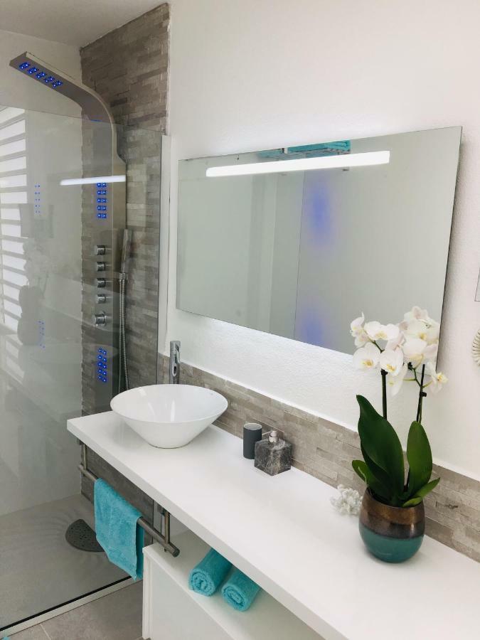 Studio Cozy Melissa Elegance - Guadeloupe , Le Gosier , Dampierre - Avec Pleine Vue Mer - Ocean A 180 Degres Eksteriør billede