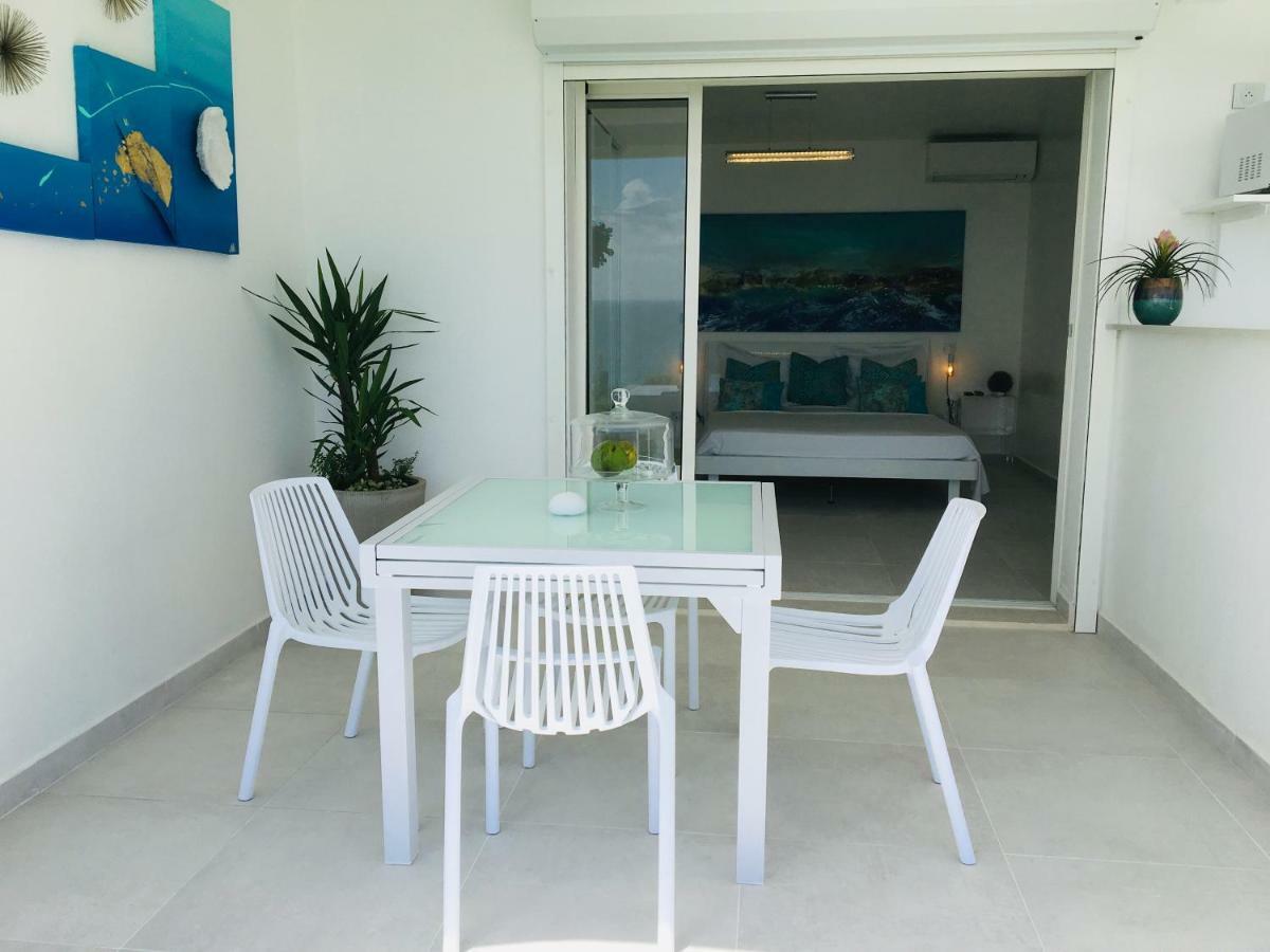Studio Cozy Melissa Elegance - Guadeloupe , Le Gosier , Dampierre - Avec Pleine Vue Mer - Ocean A 180 Degres Eksteriør billede