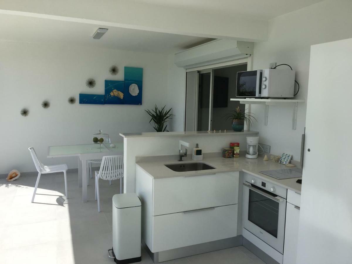 Studio Cozy Melissa Elegance - Guadeloupe , Le Gosier , Dampierre - Avec Pleine Vue Mer - Ocean A 180 Degres Eksteriør billede